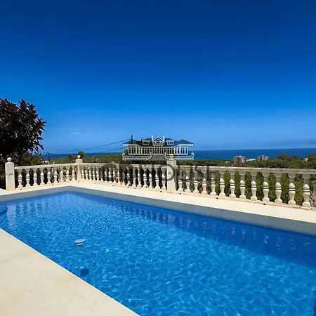 Villa Zafiro 12 Pax, Pool, Sea Views, Rooftop