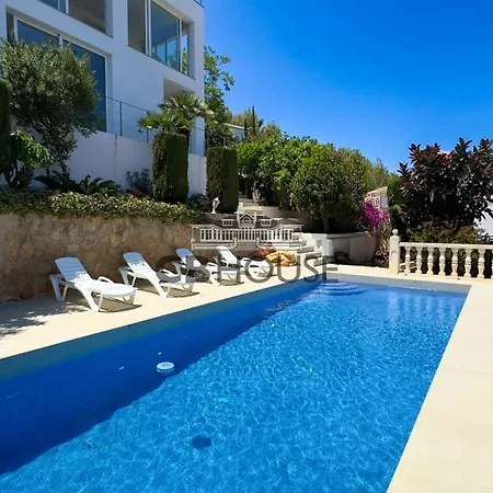 Zafiro 12 Pax, Pool, Sea Views, Rooftop Villa