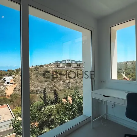 Zafiro 12 Pax, Pool, Sea Views, Rooftop